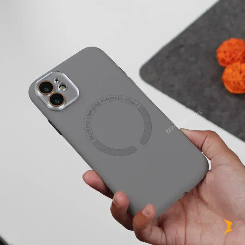 Velin Magsafe Camera Protection Case iPhone 11 - Three
