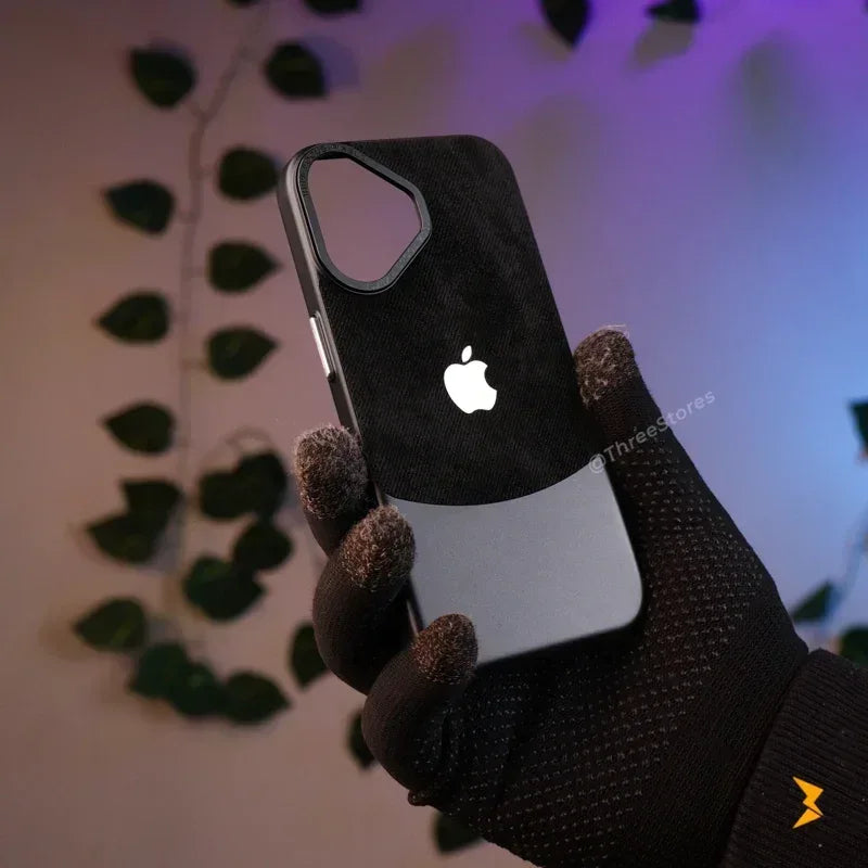 Velvet Touch Dual Tone Case iPhone 16 - Three