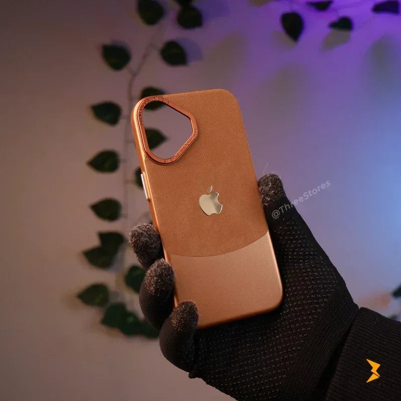 Velvet Touch Dual Tone Case iPhone 16 - Three