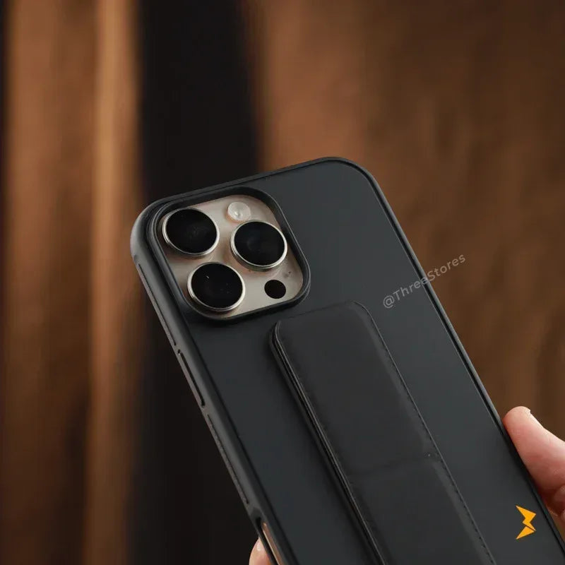 Vertical Magnetic Holder Case iPhone 16 Pro Max - Three