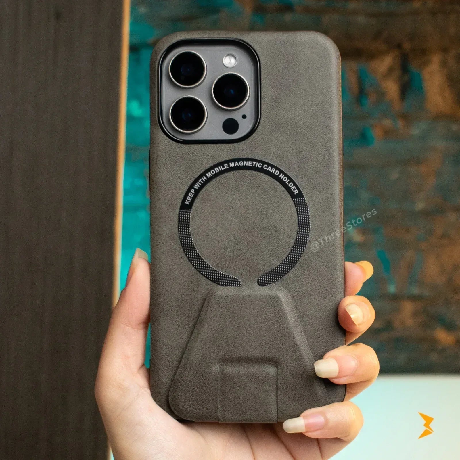 Vintage Leather Case iPhone 14 Pro Max - Three