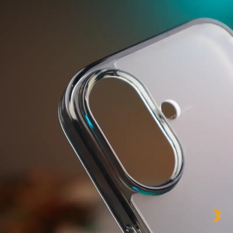 Vion Clear Case iPhone 16 - Three