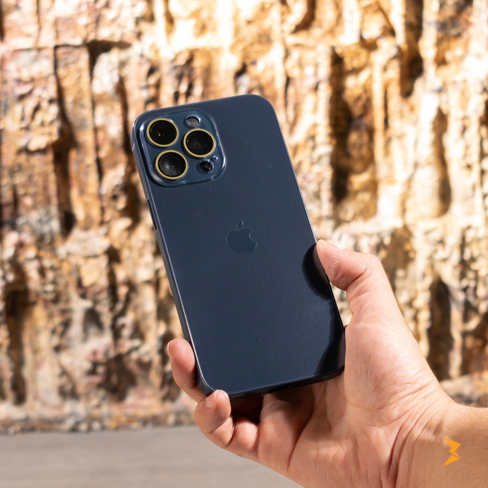 Luminous Glass Case iPhone 15 Pro Max