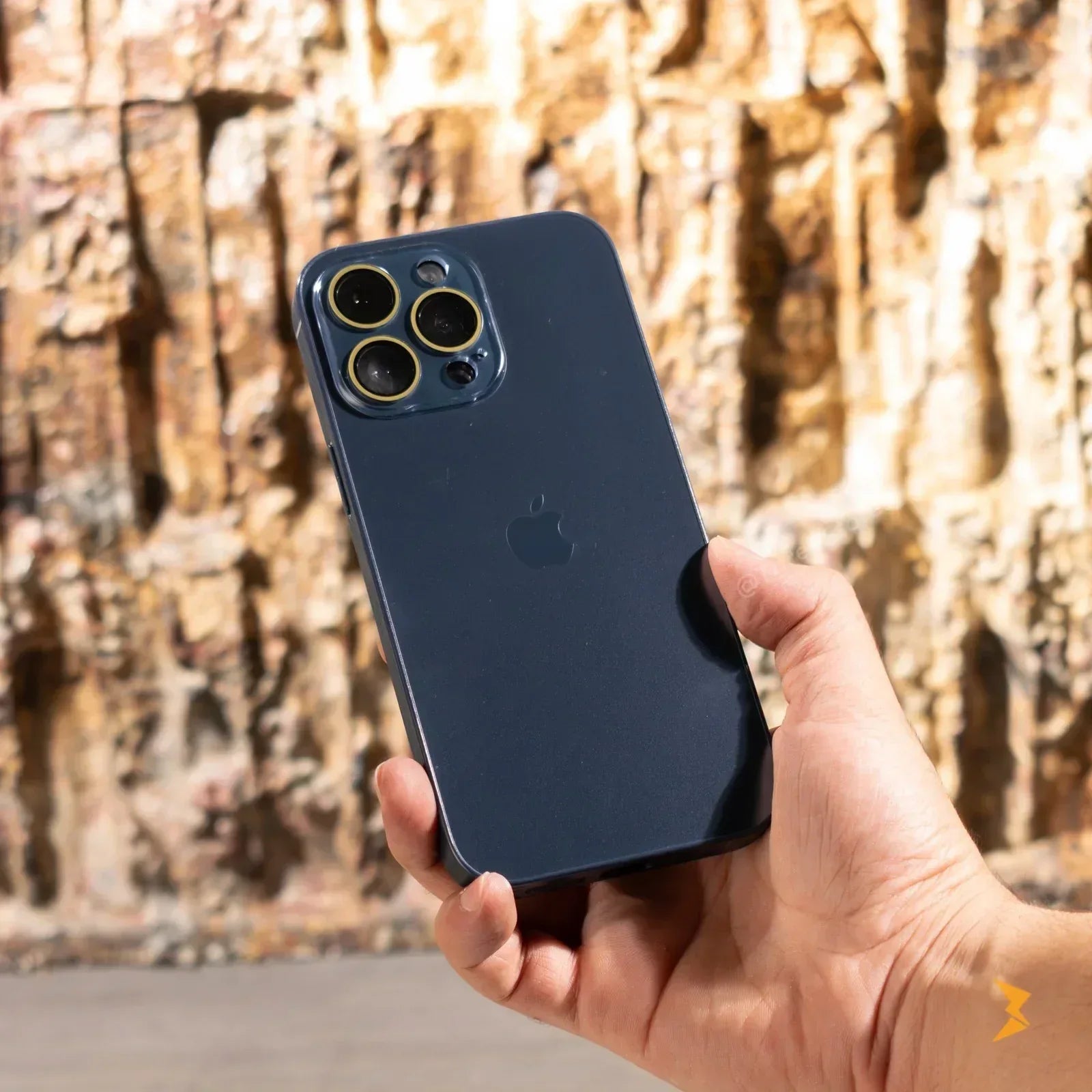 Luminous Glass Case iPhone 13 Pro Max - Three