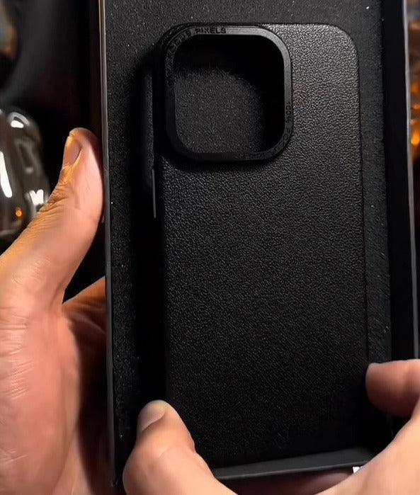 Elite Guard Case iPhone 15 Pro - Three