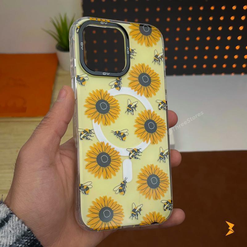 Wonderland Gardenia Holder Case iPhone 16 Pro Max - Three