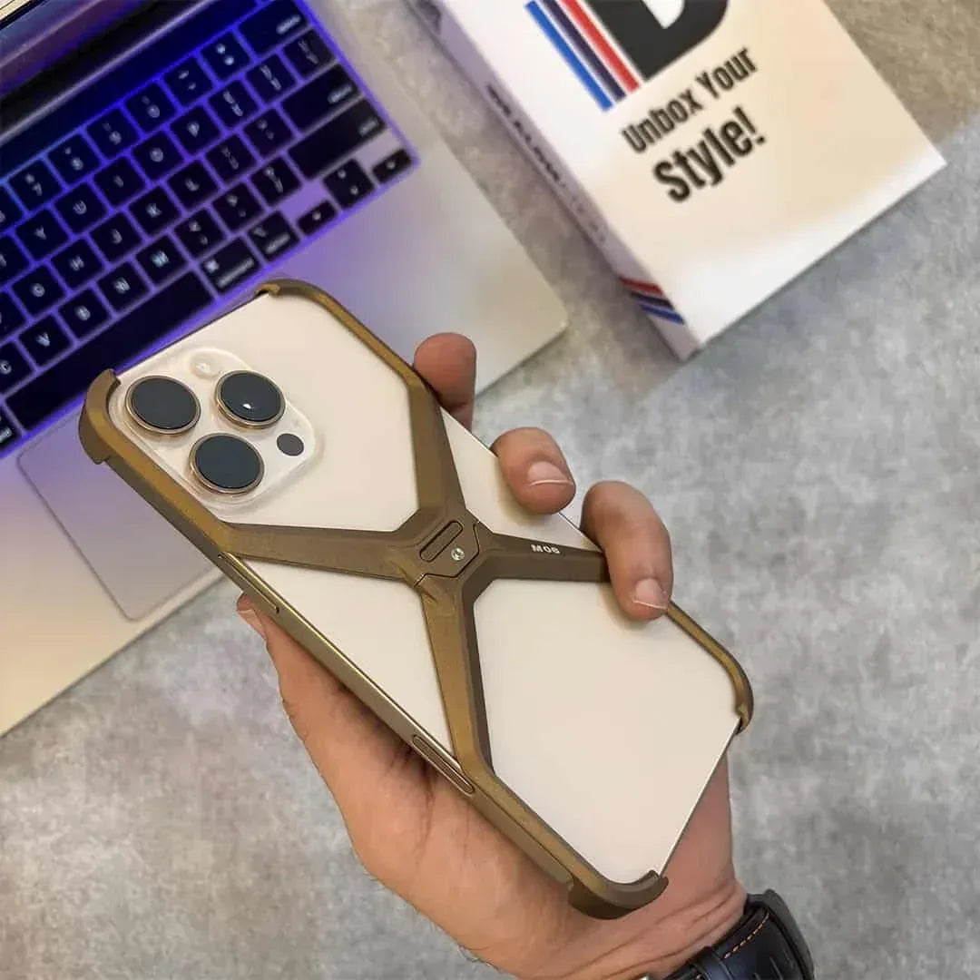 X Metal Case iPhone 16 Pro - Three