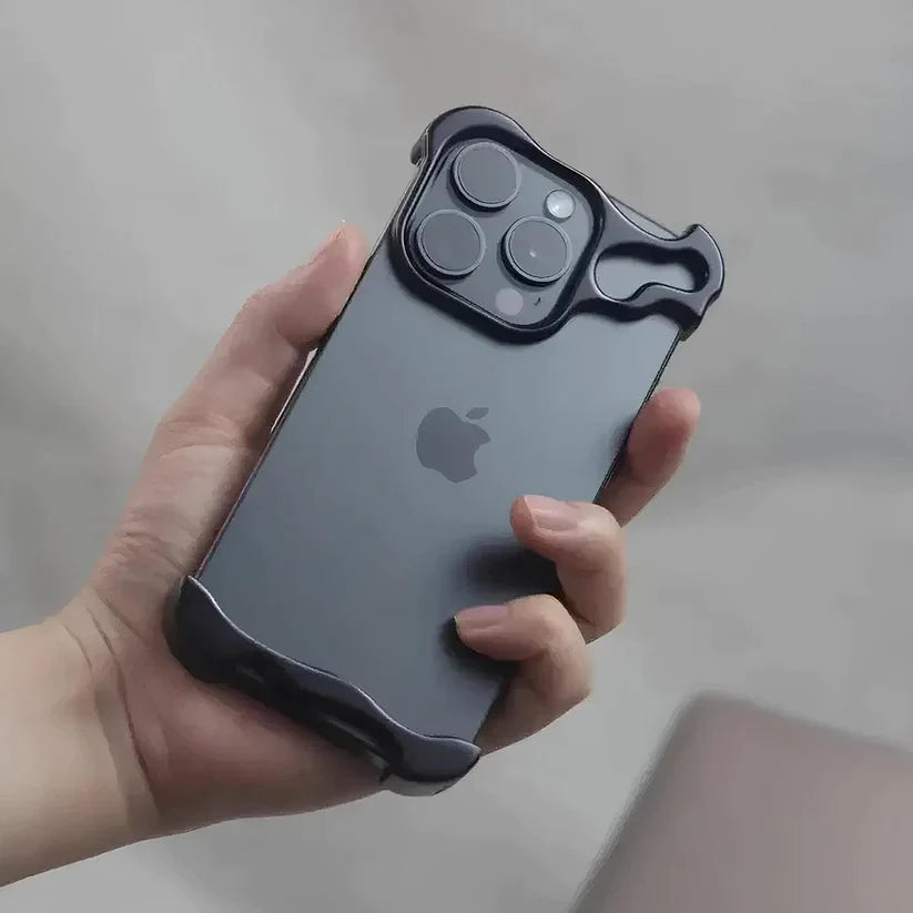 Venom Metal Case iPhone 13 Pro Max