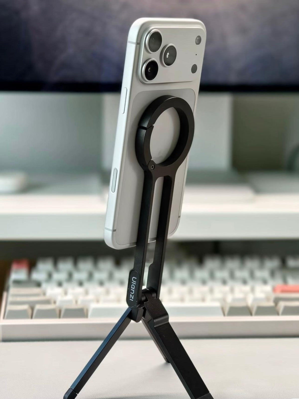 Ulanzi 2in1 Magnetic Phone Tripod MA30