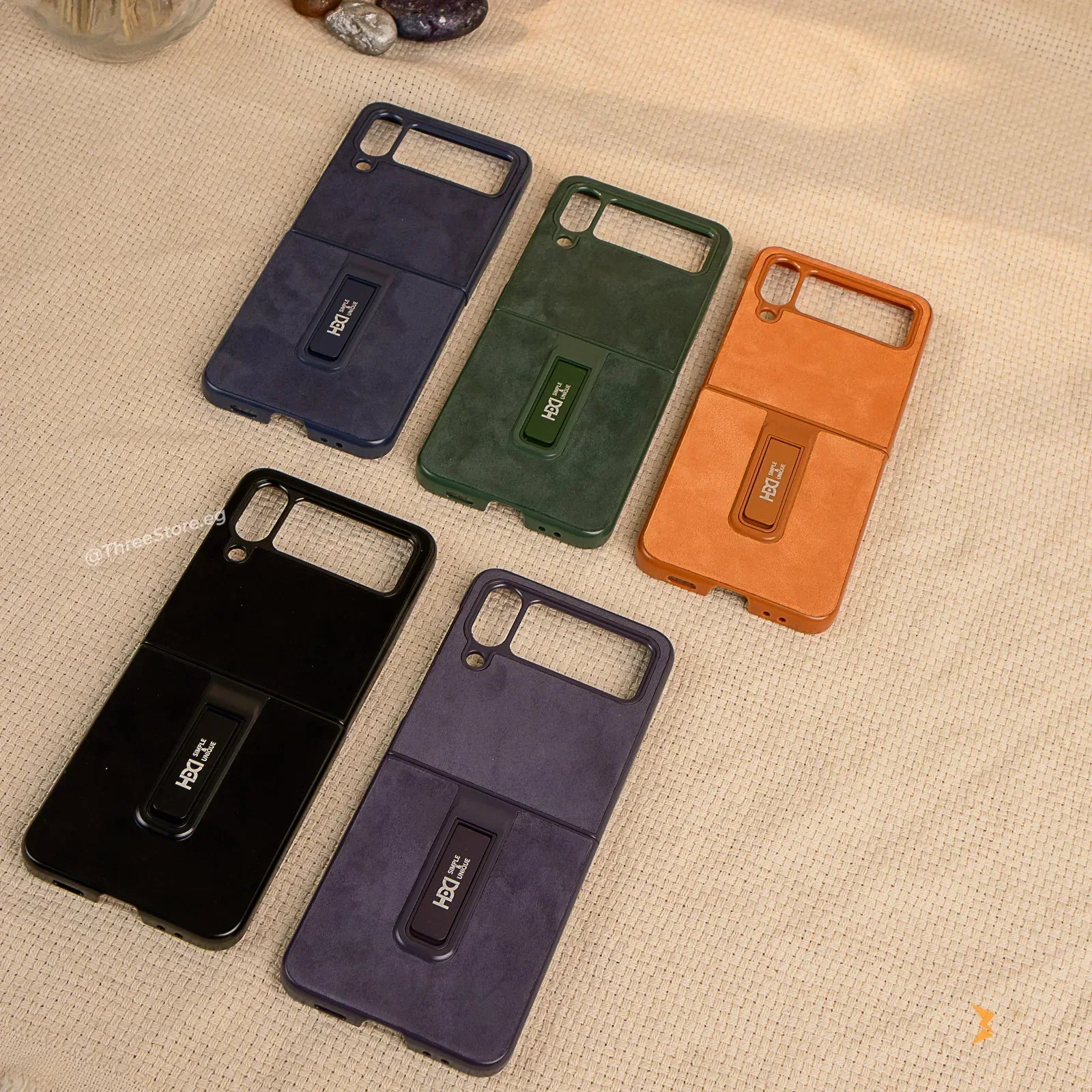 HDD Alcantara Stand Case Samsung Z Flip 4 - Three