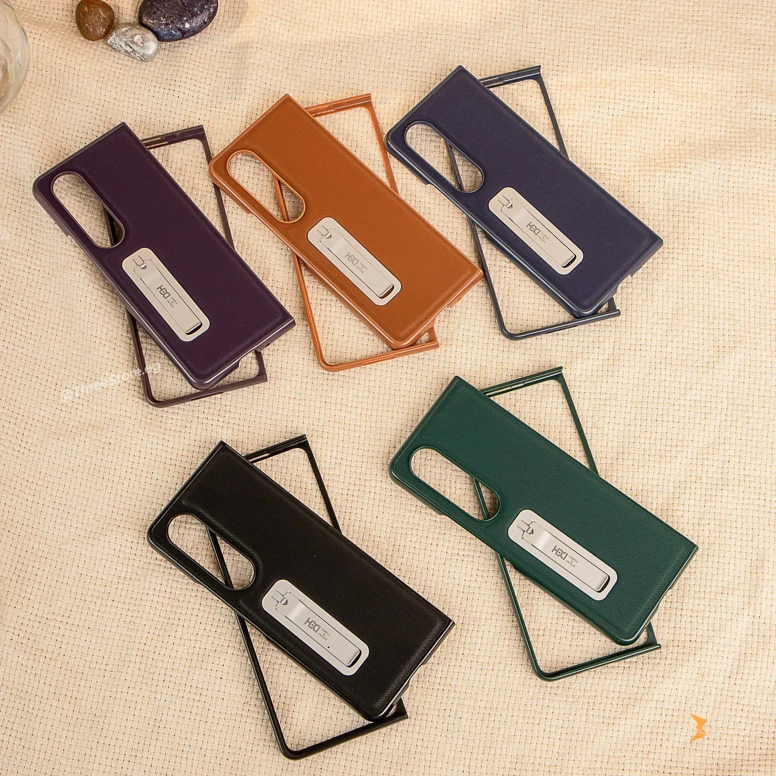 HDD Alcantara Stand Case Samsung Z Fold 4 - Three