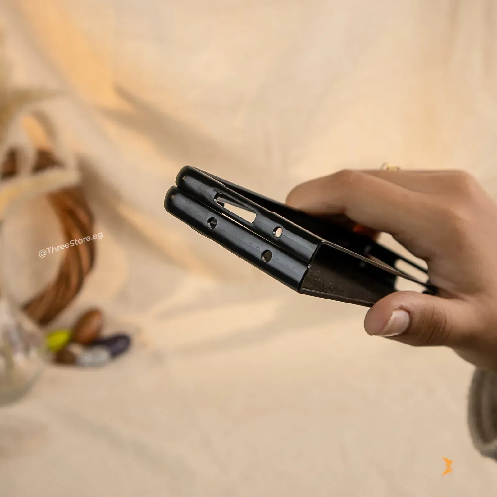 HDD Alcantara Stand Case Samsung Z Fold 4 - Three