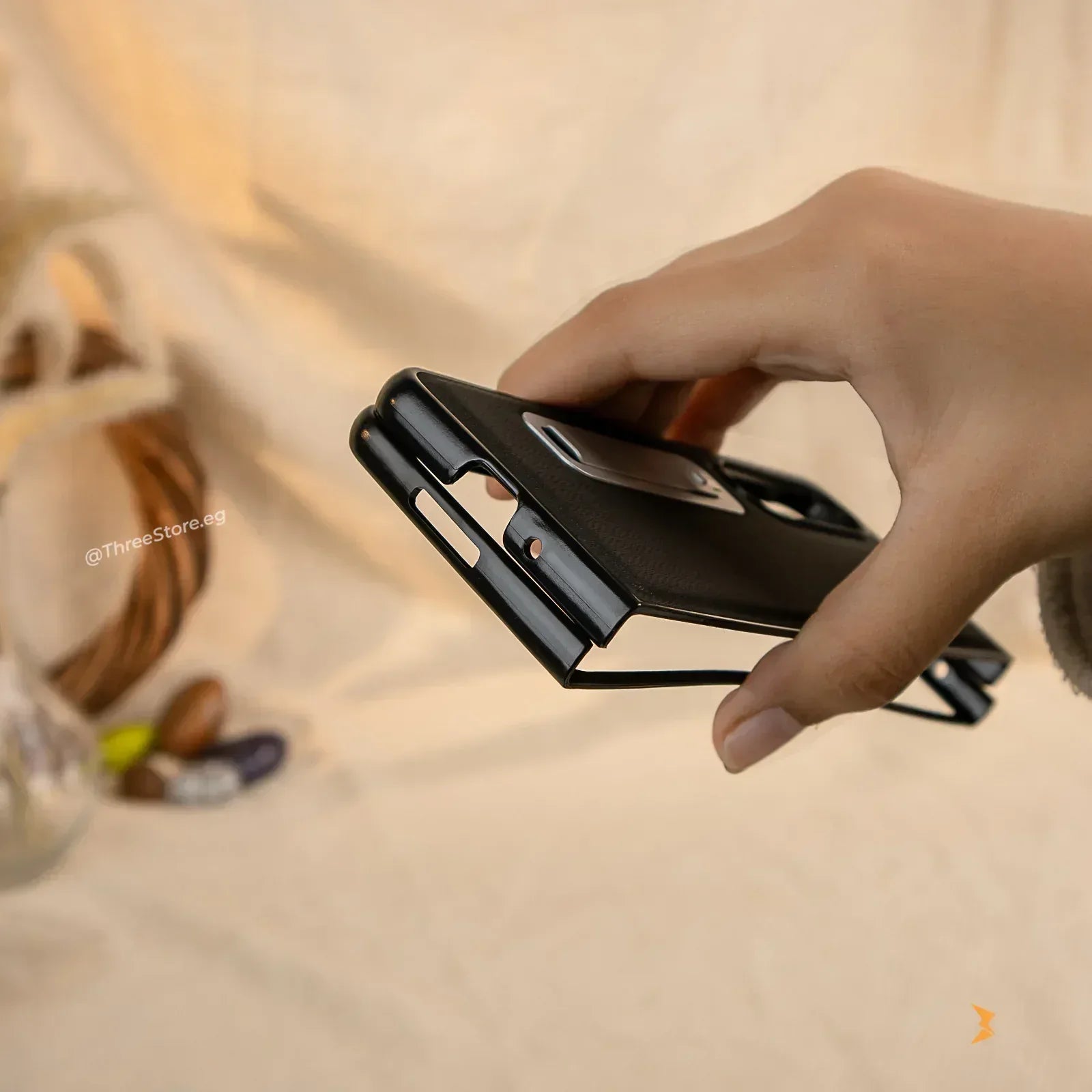 HDD Alcantara Stand Case Samsung Z Fold 3 - Three