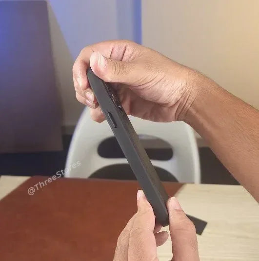 Black Leather Case iPhone 14 Pro - Three