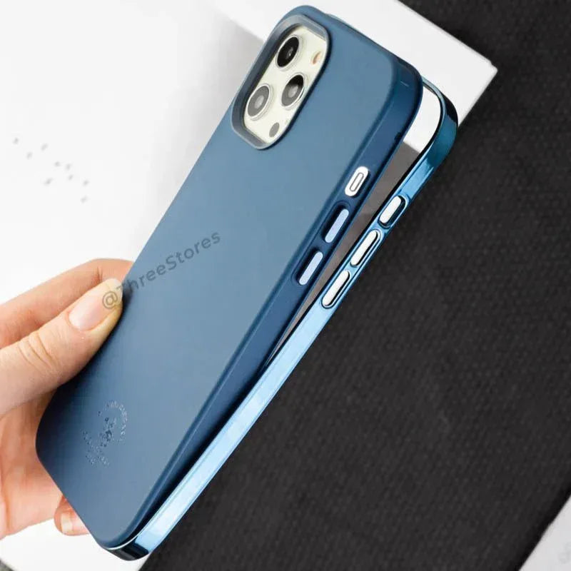 Santa Silicone Case iPhone 12 / 12 Pro - Three