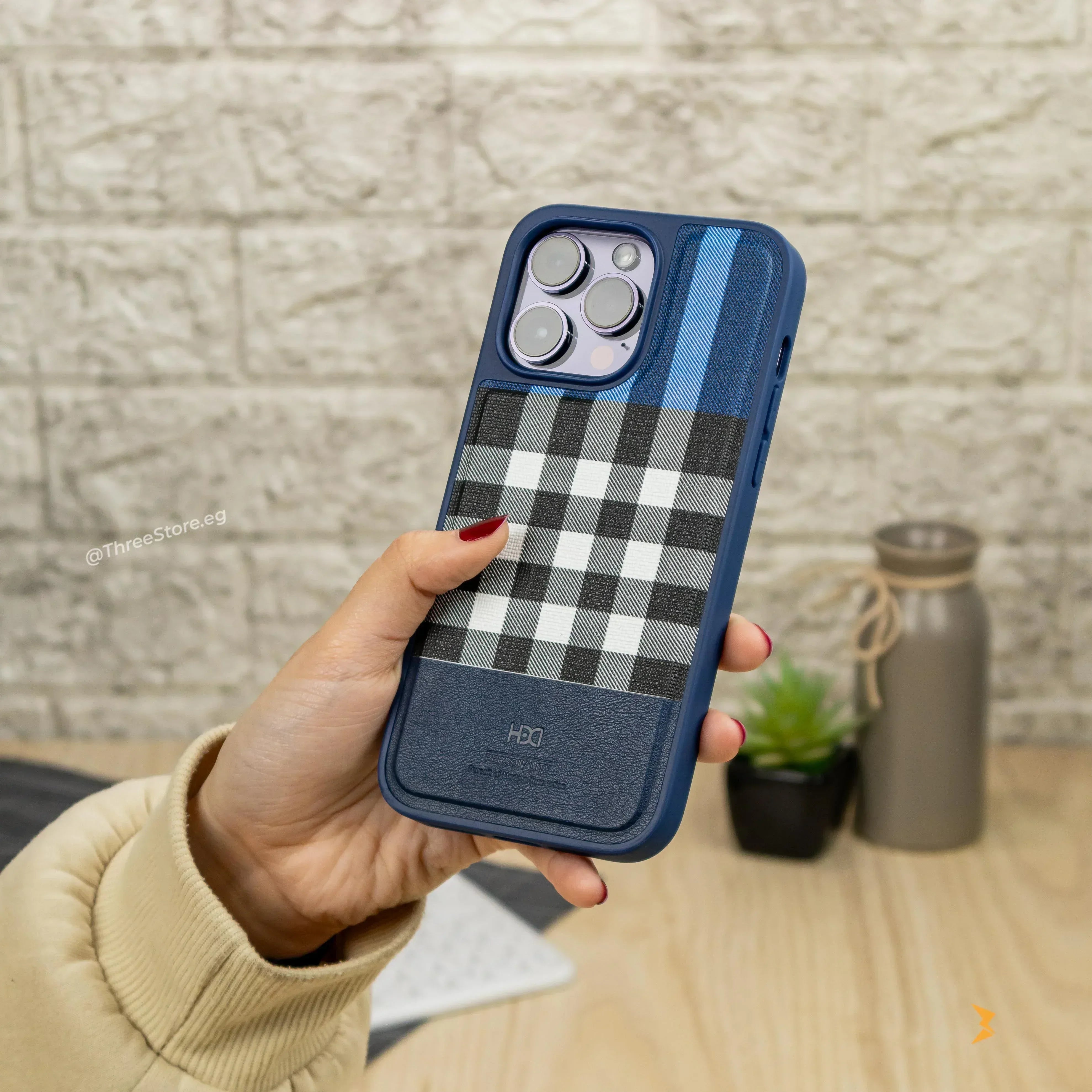 HDD Checks Leather Case iPhone 13 Pro Max - Three
