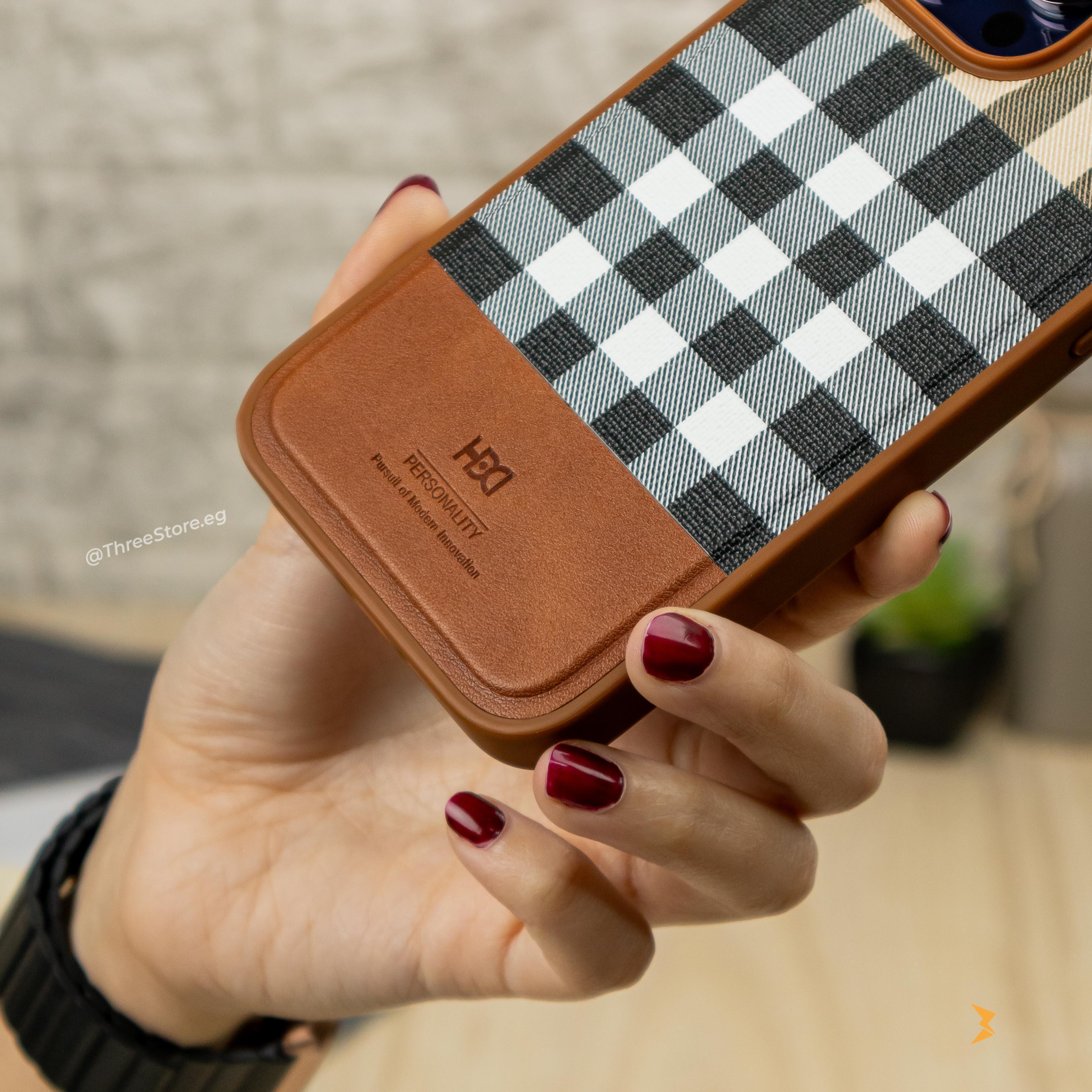 HDD Checks Leather Case iPhone 14 Pro Max - Three