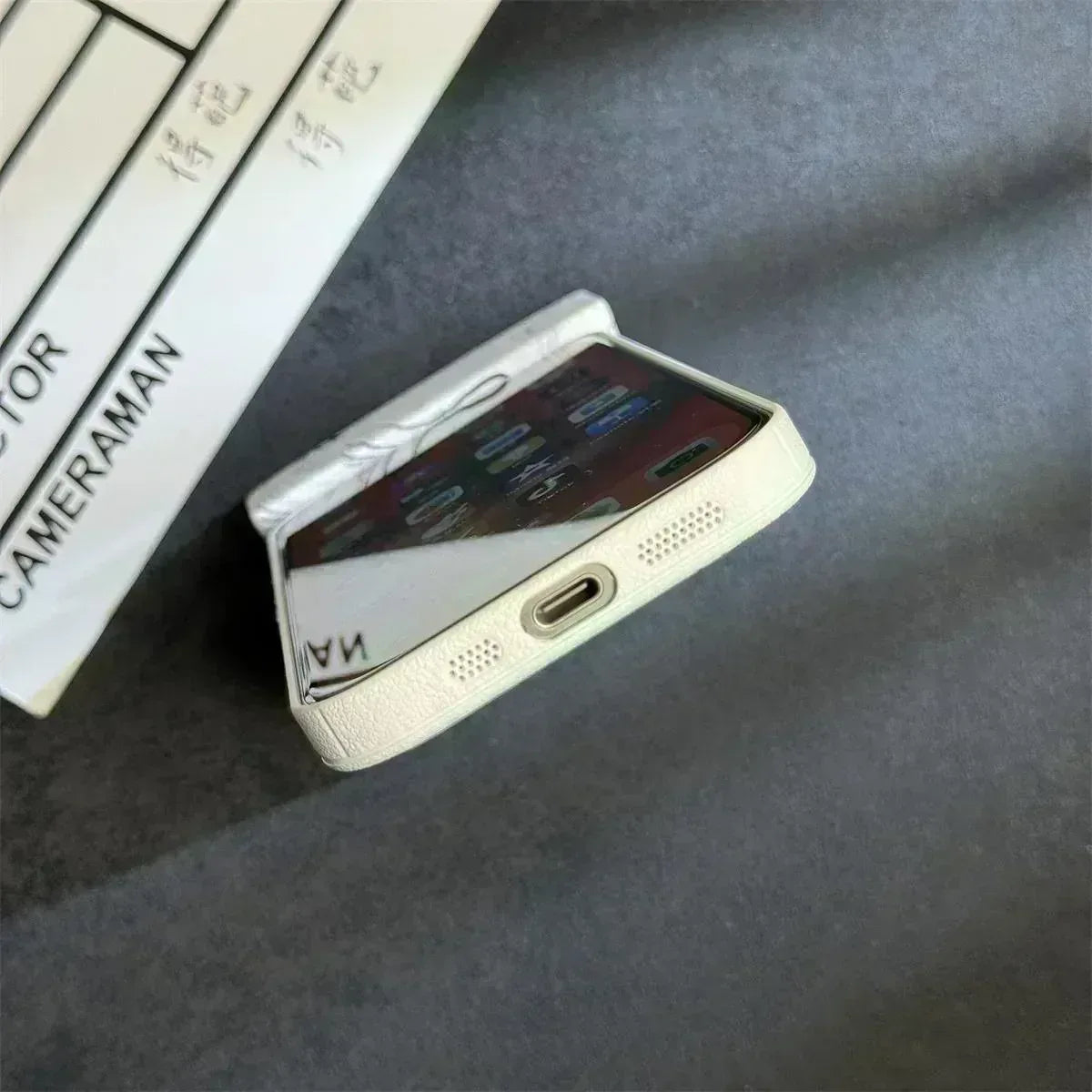 Elite Guard Case iPhone 16 Plus - Three