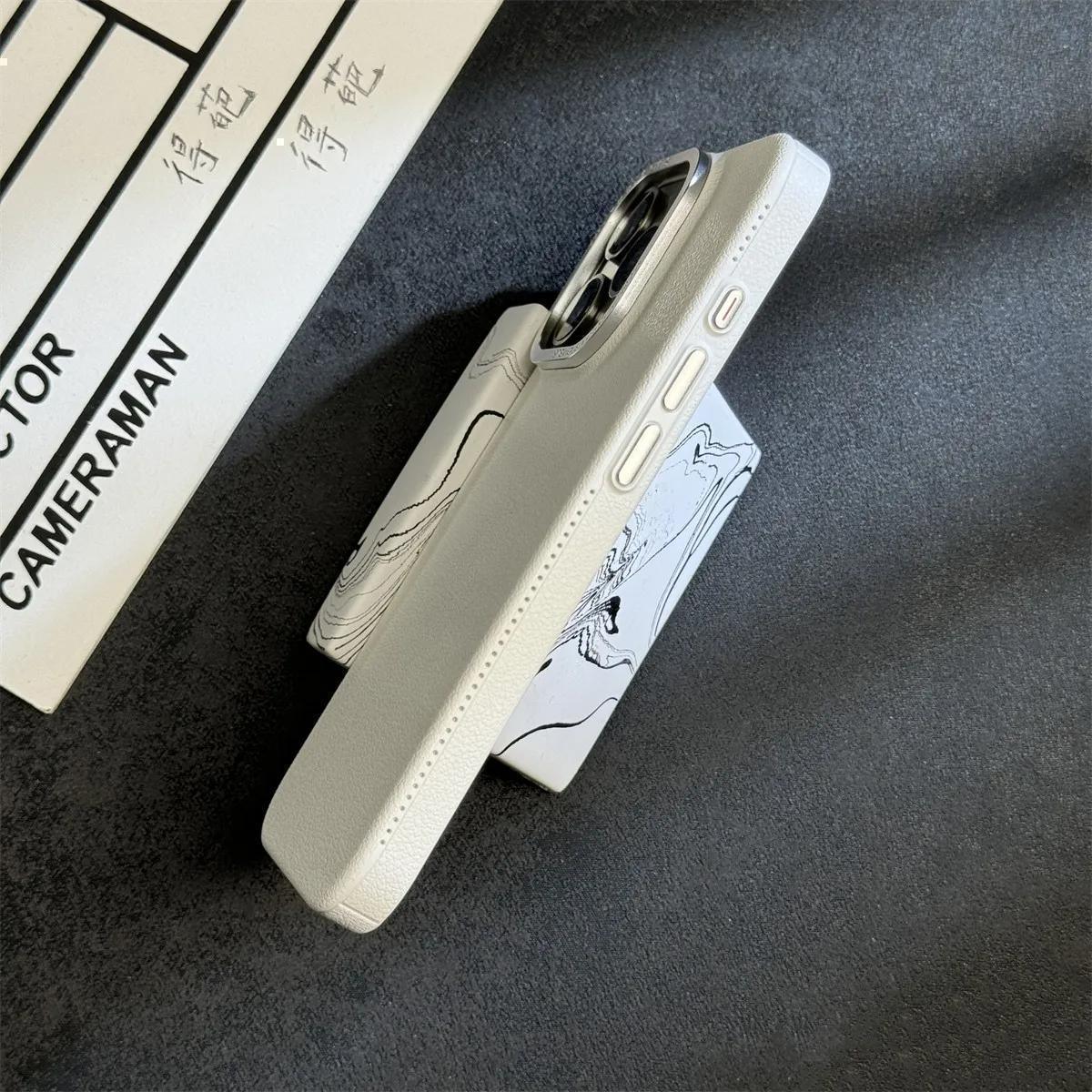 Elite Guard Case iPhone 16 Plus - Three