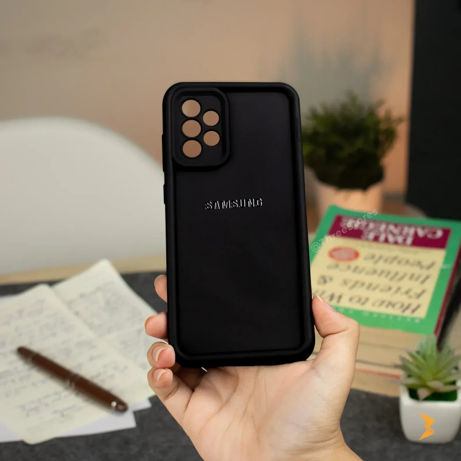 Raven Silicone Case Samsung A52 - Three
