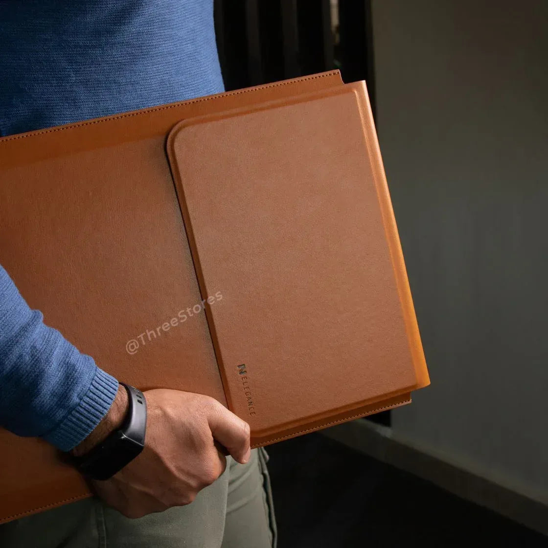 N ELEGANCE Laptop Sleeve - Three
