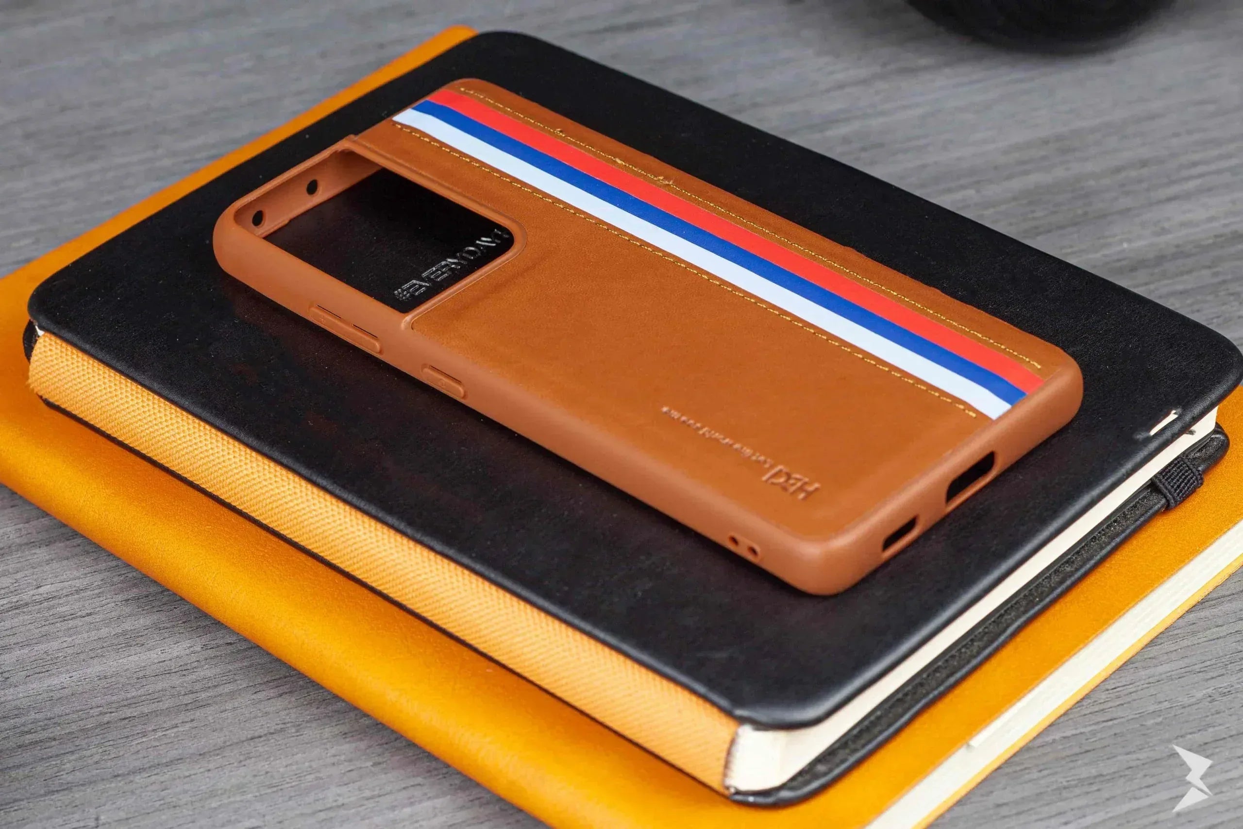 HDD Flag Leather Case Samsung Note 20 Ultra - Three