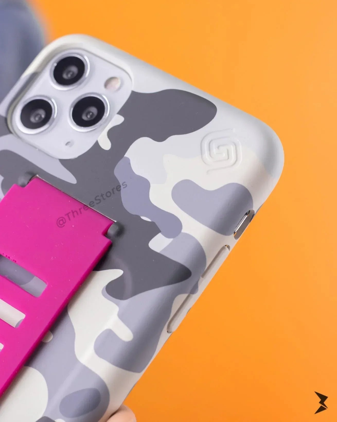 Grip2u Case iPhone 12 / 12 Pro - Three