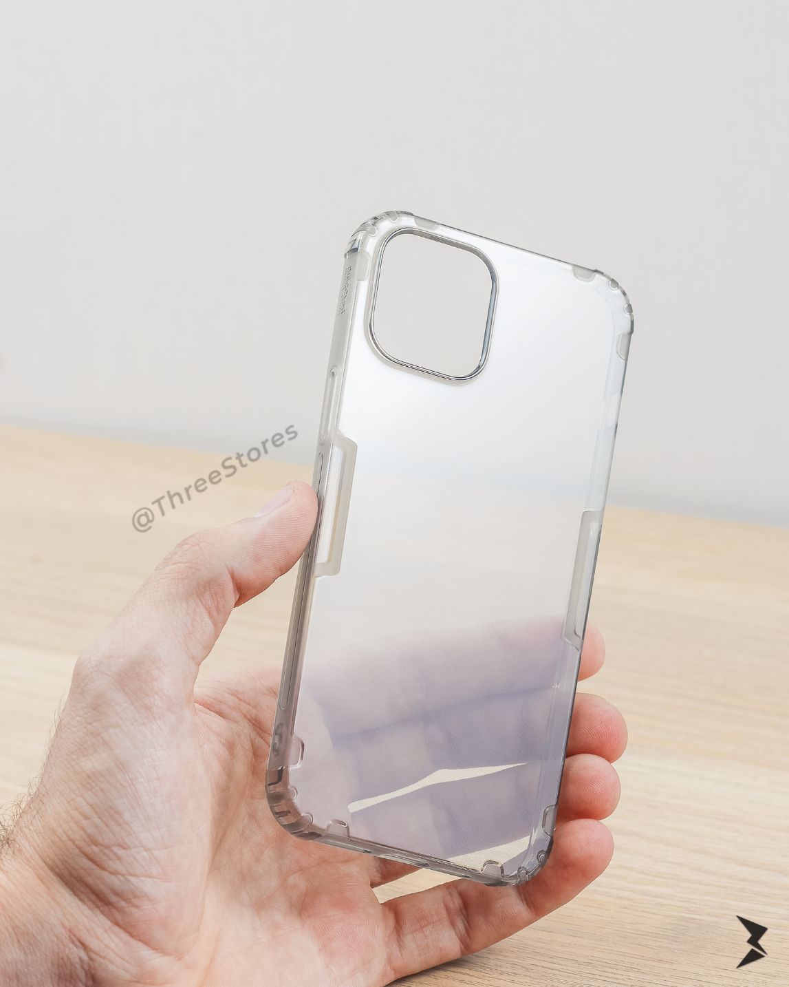 2021-10-09 Nillkin Nature Series TPU Case iPhone OUTPUT FB-1