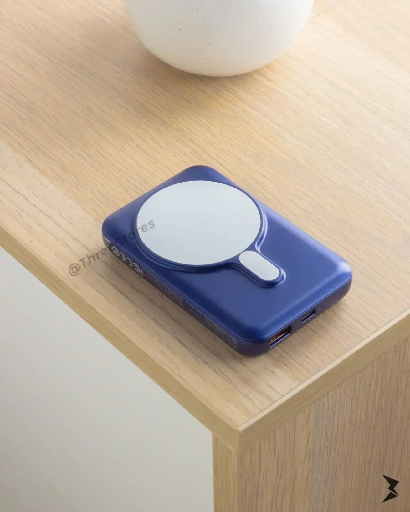 Rock Space Magnetic Wireless Power Bank 10000mAh - Three