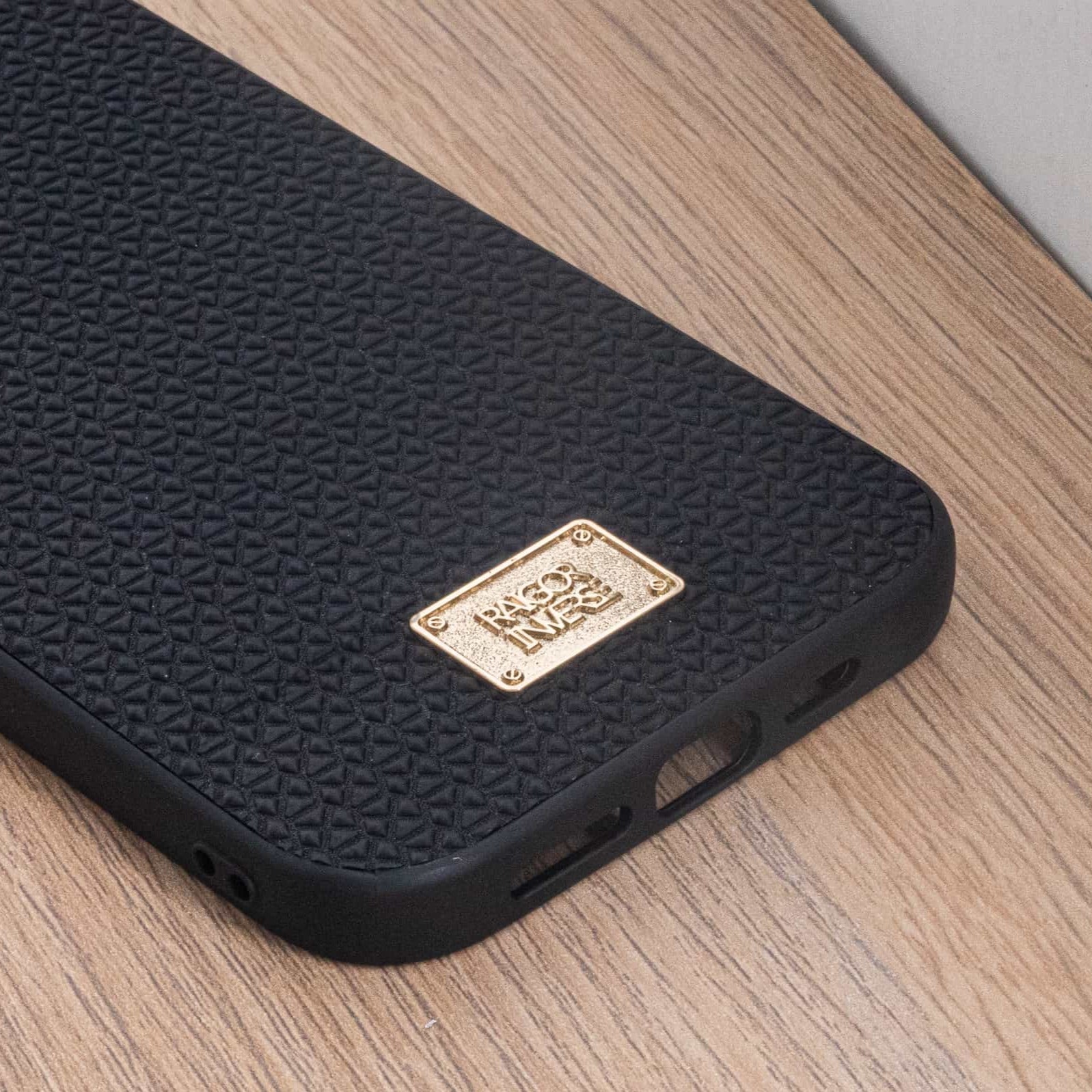 Raigor Inverse Parker Texture Case iPhone 13 Pro