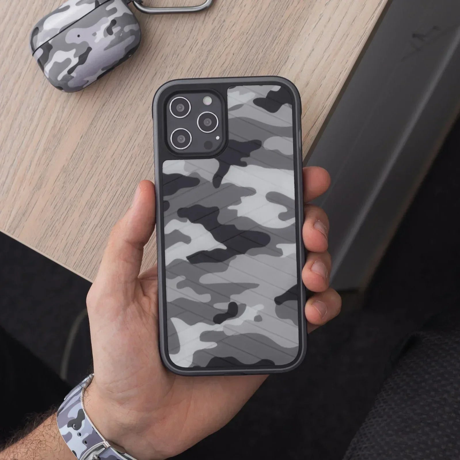 Raigor Inverse Army Silicone Case iPhone 12 Pro Max - Three