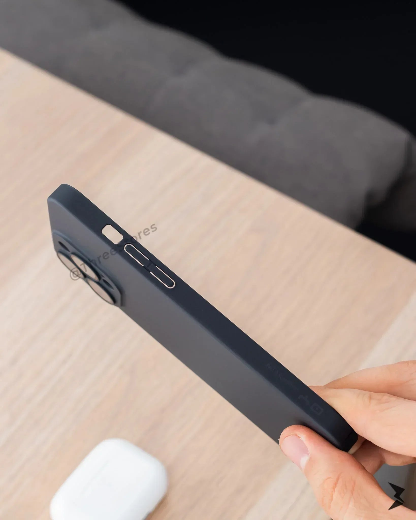 Qy Carbon Case iPhone 13 Pro - Three