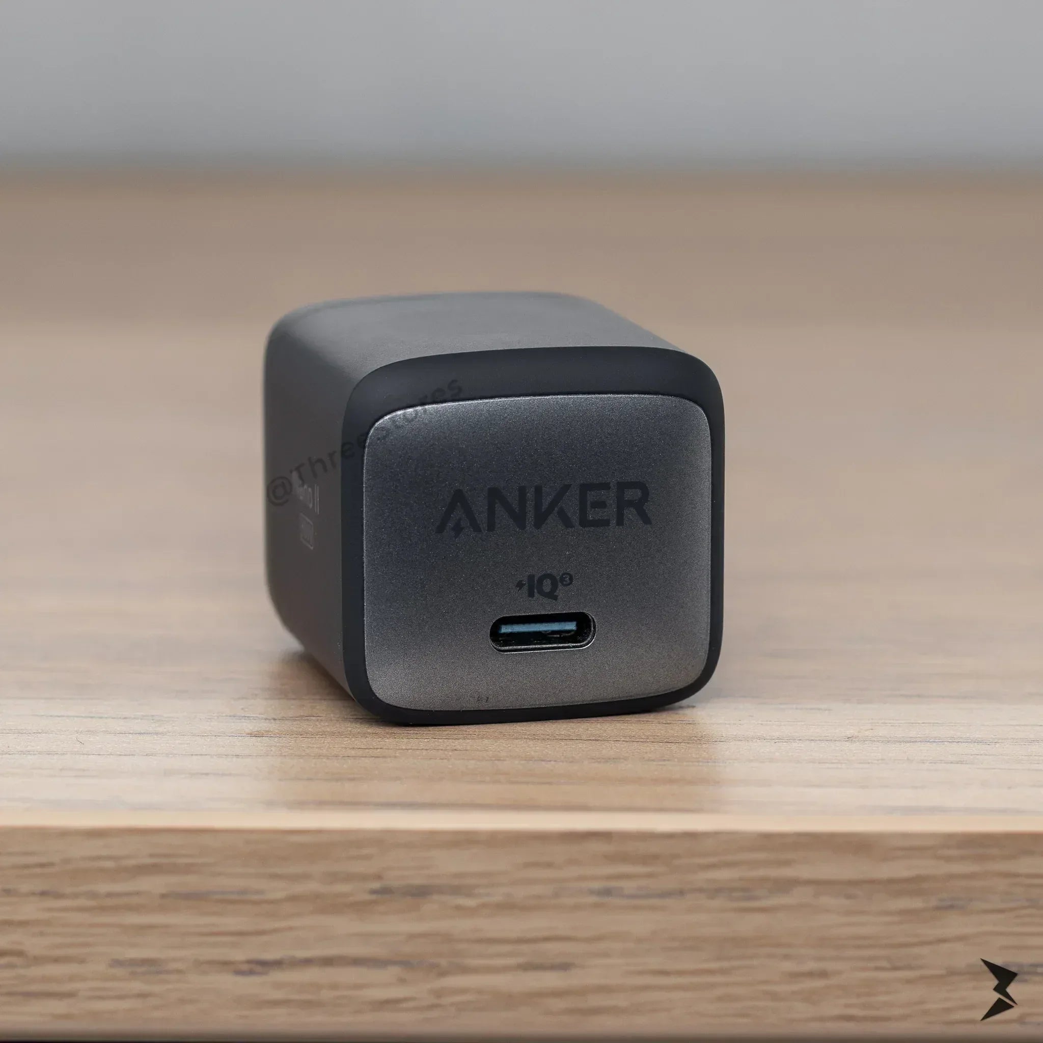Anker Wall Charger Nano II 30W - Three