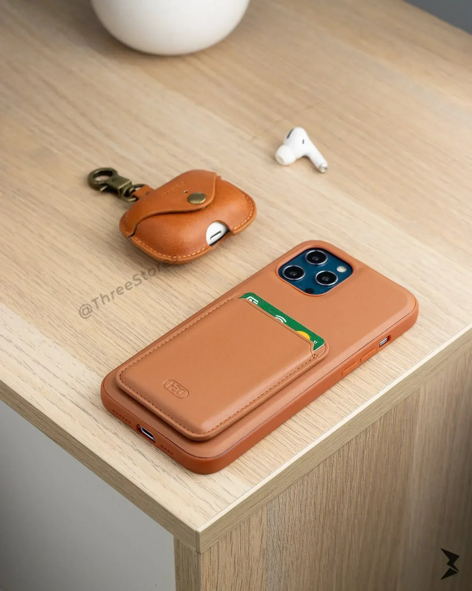 HDD Magnetic Card Case iPhone 12 / 12 Pro - Three