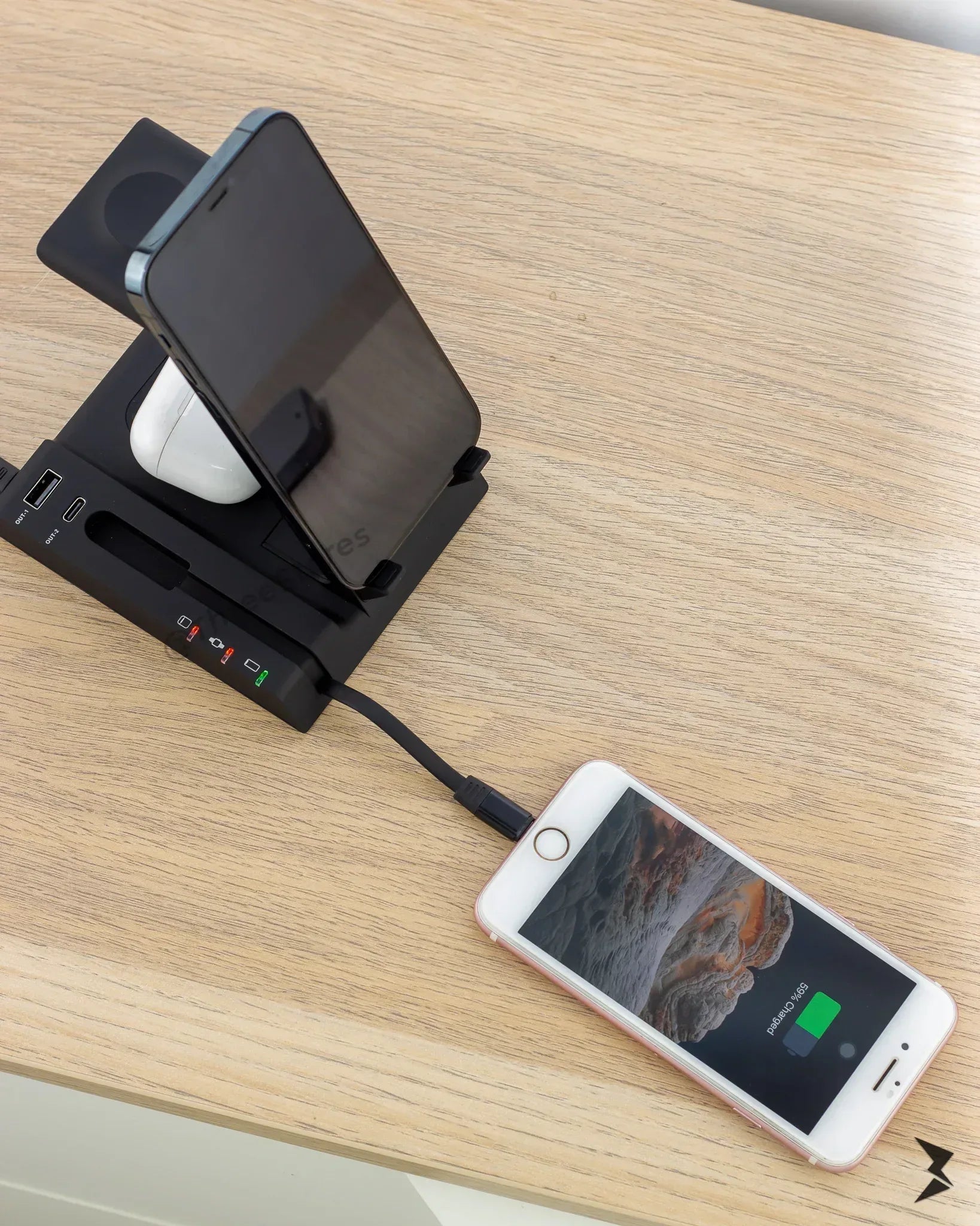 Recci Wireless Charger 6 in 1-RW01 - Three