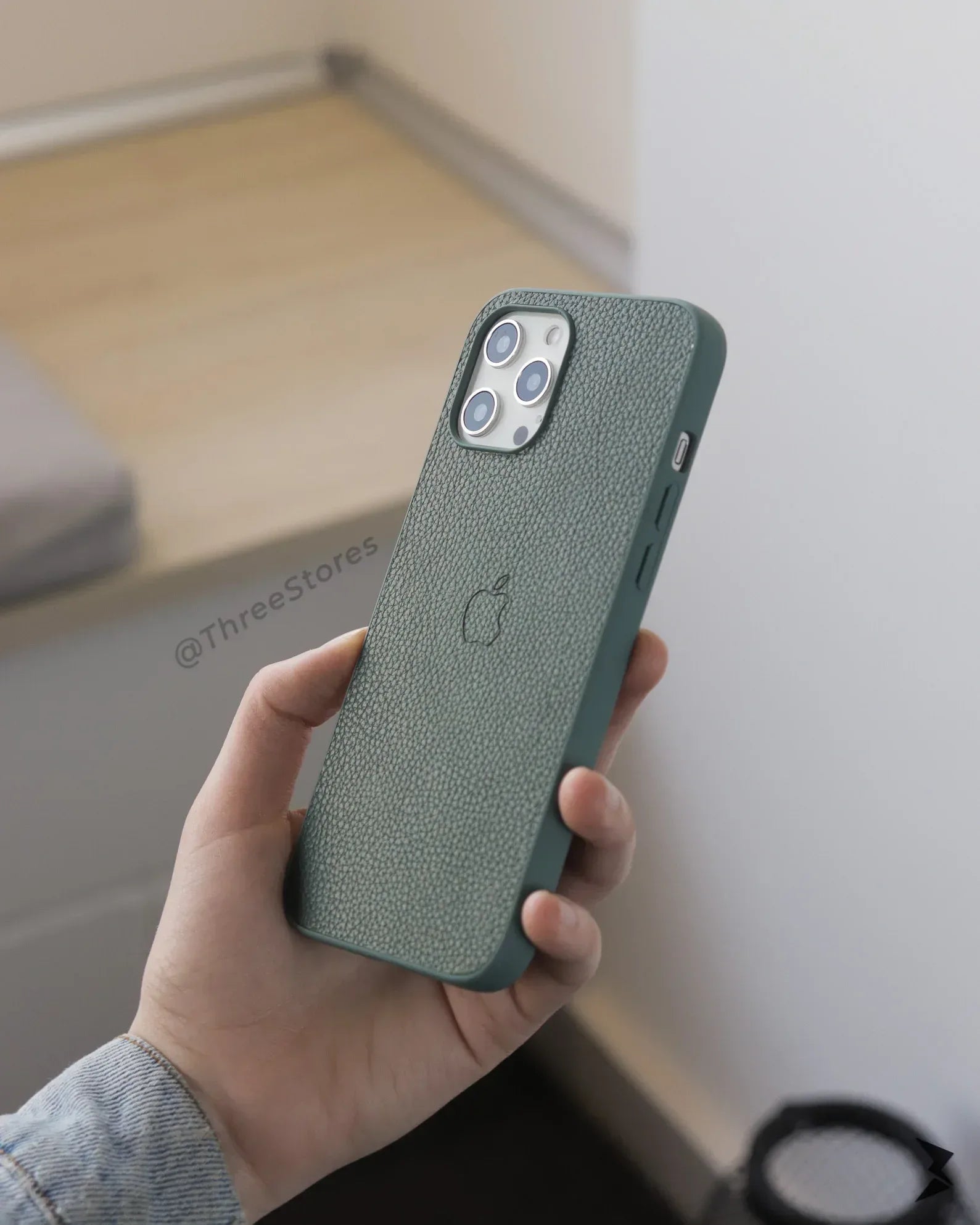 Slim Leather Case iPhone 12 Pro Max - Three