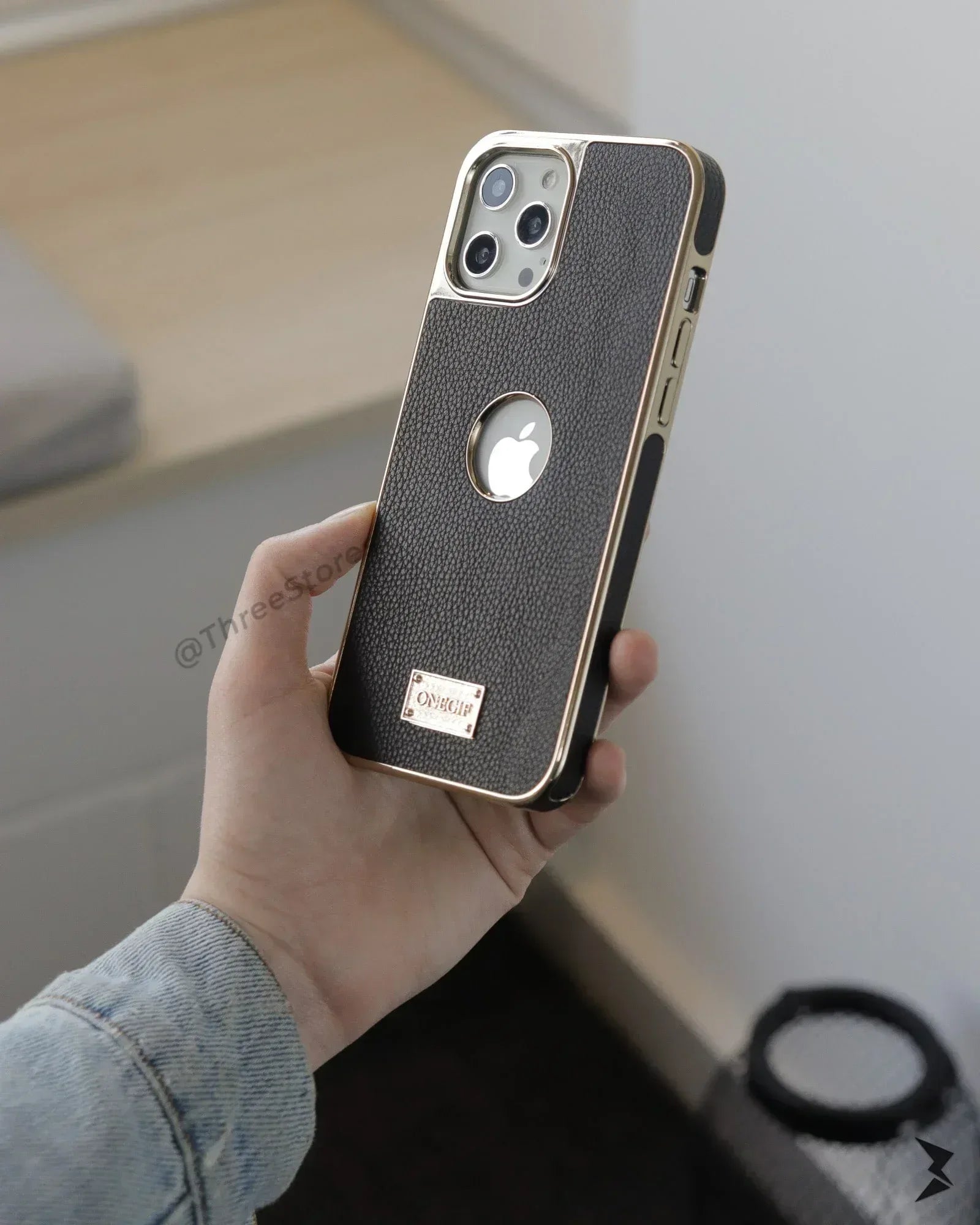 OneGif Leather Case iPhone 12 Pro Max - Three