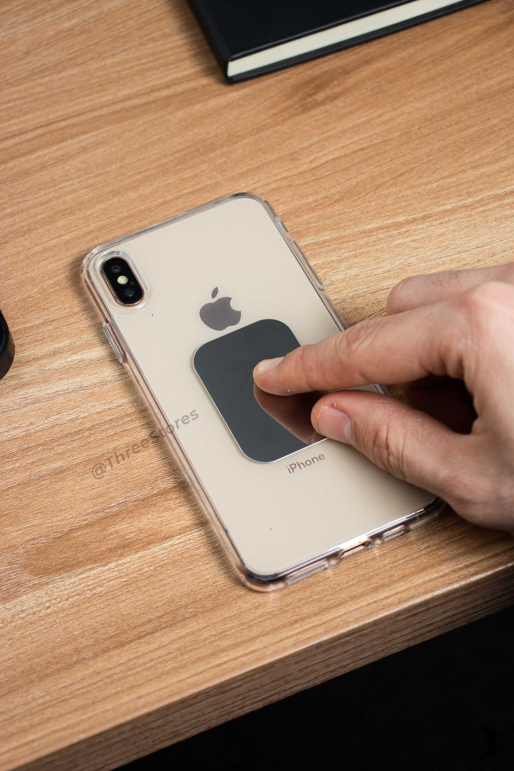 Recci horizontal Magnetic Carholder RHO-C17 - Three