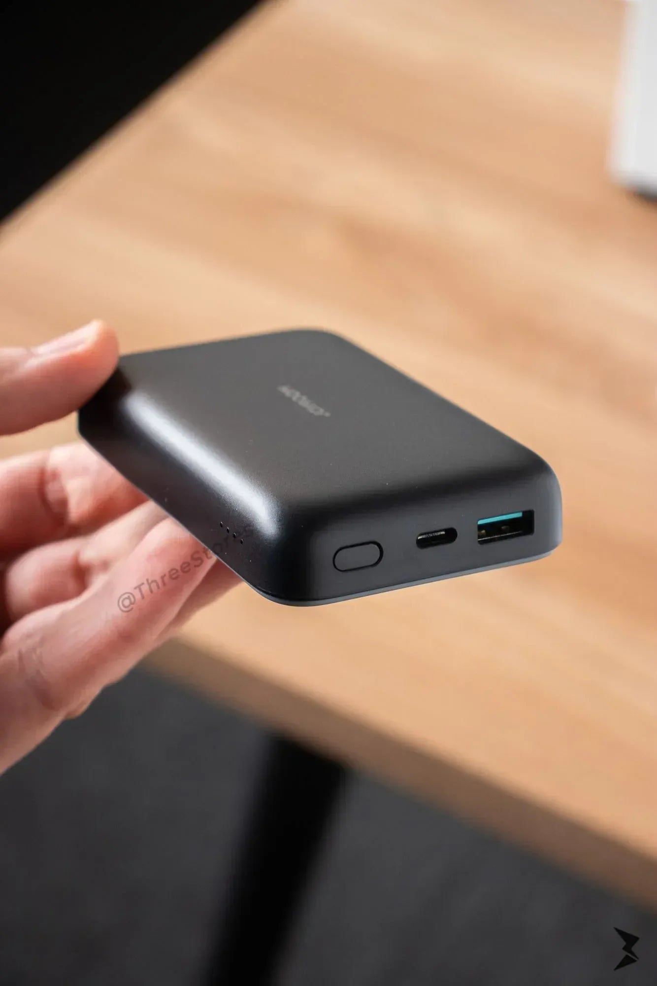 Joyroom Magnetic Wireless Mini Power Bank JR-W020 - Three