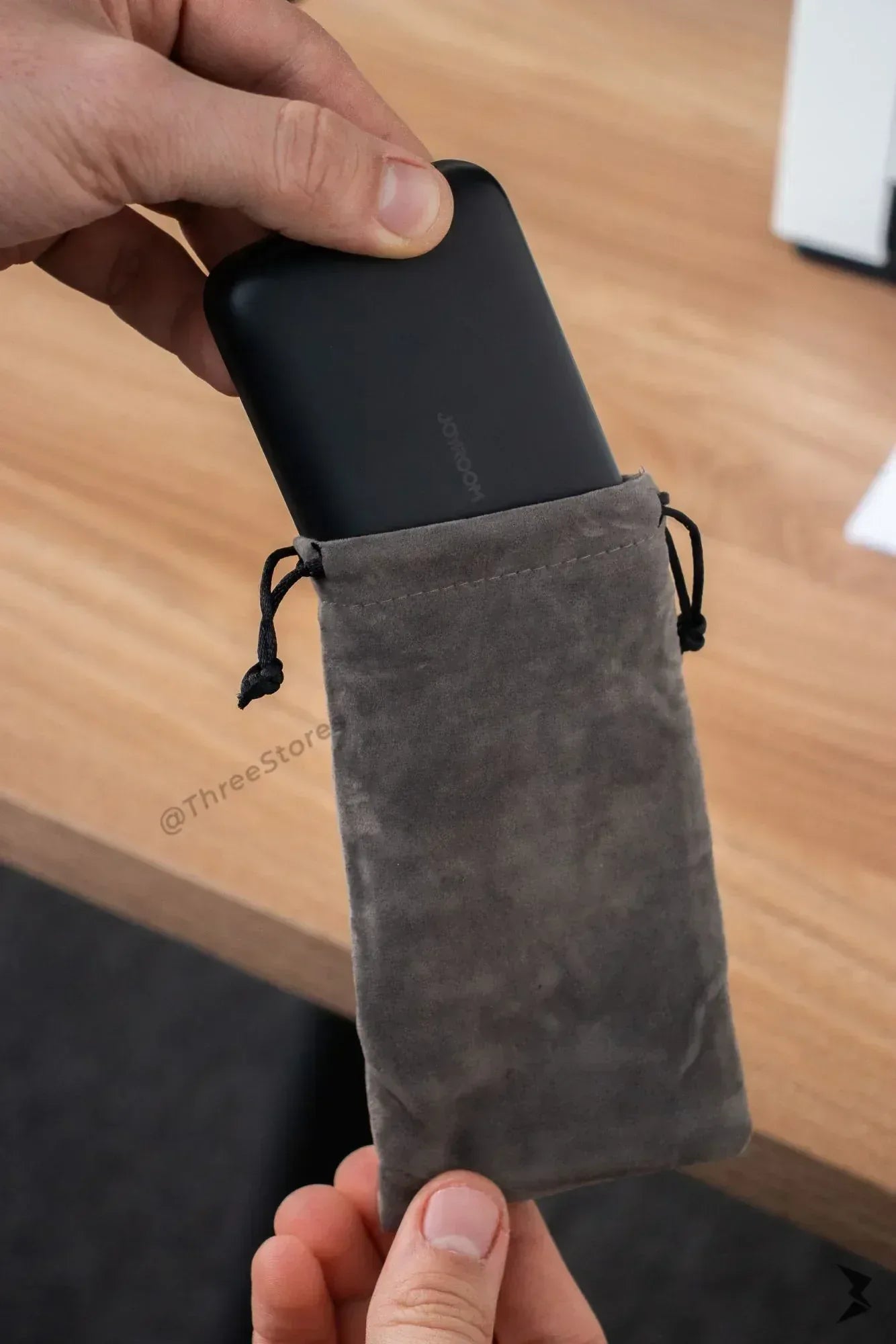 Joyroom Magnetic Wireless Mini Power Bank JR-W020 - Three