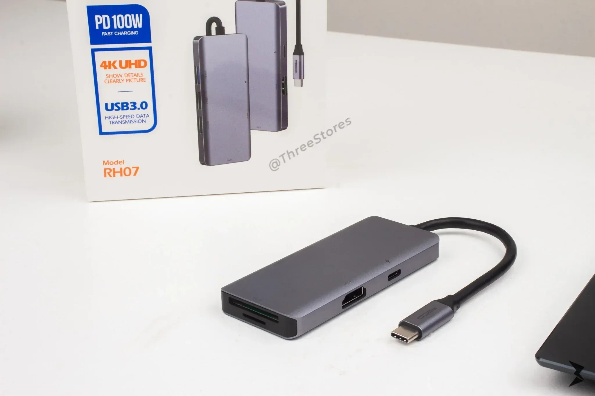 Recci Hub 7 in 1 PD-100W RHO7 - Three