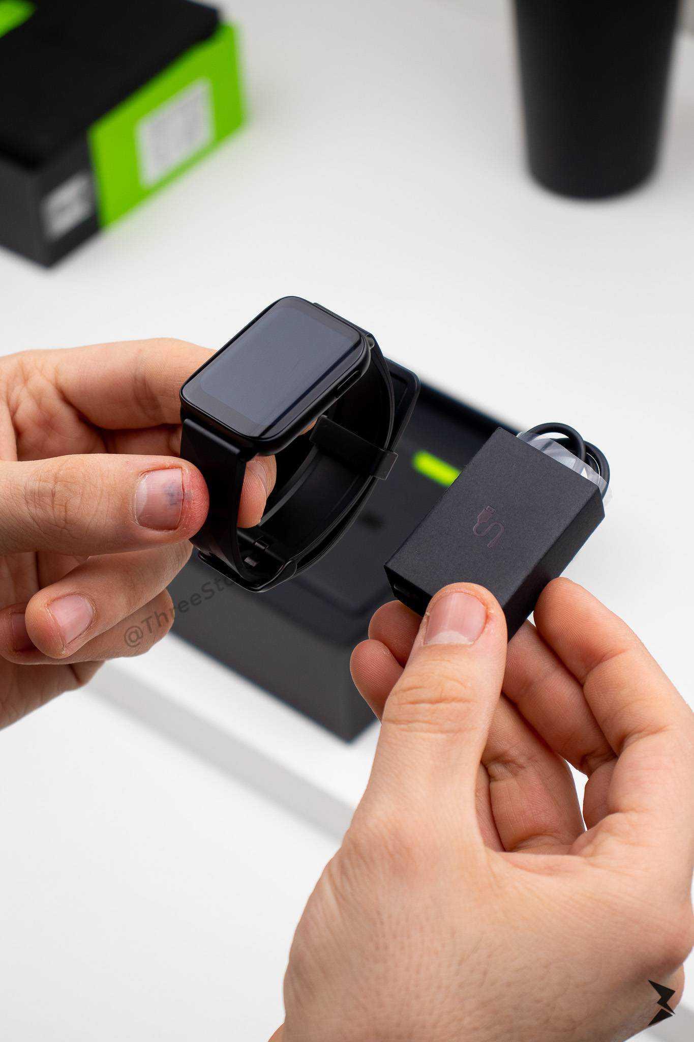Oraimo Smart Watch OSW-16 - Three