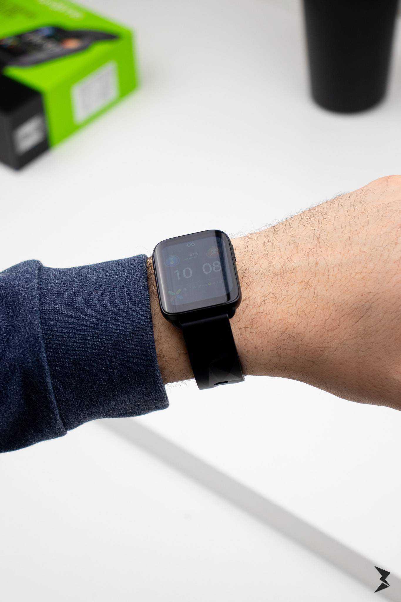 Oraimo Smart Watch OSW-16 - Three