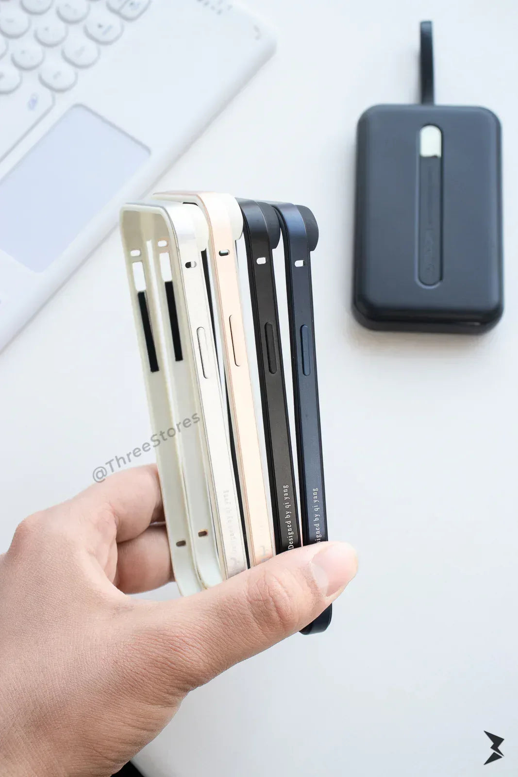 QY Yang Frame Case iPhone 13 / 13 Pro - Three
