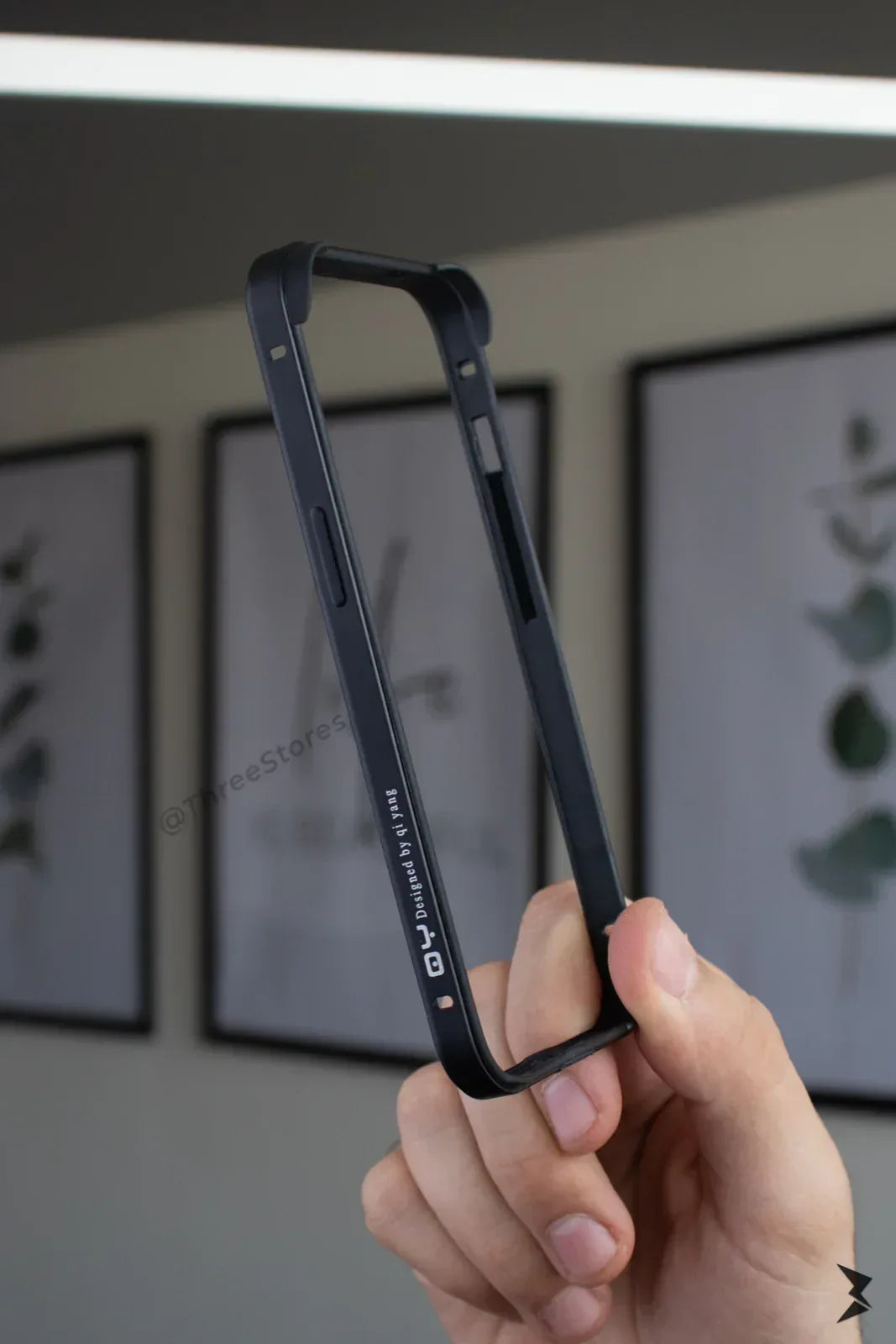QY Yang Frame Case iPhone 13 / 13 Pro - Three