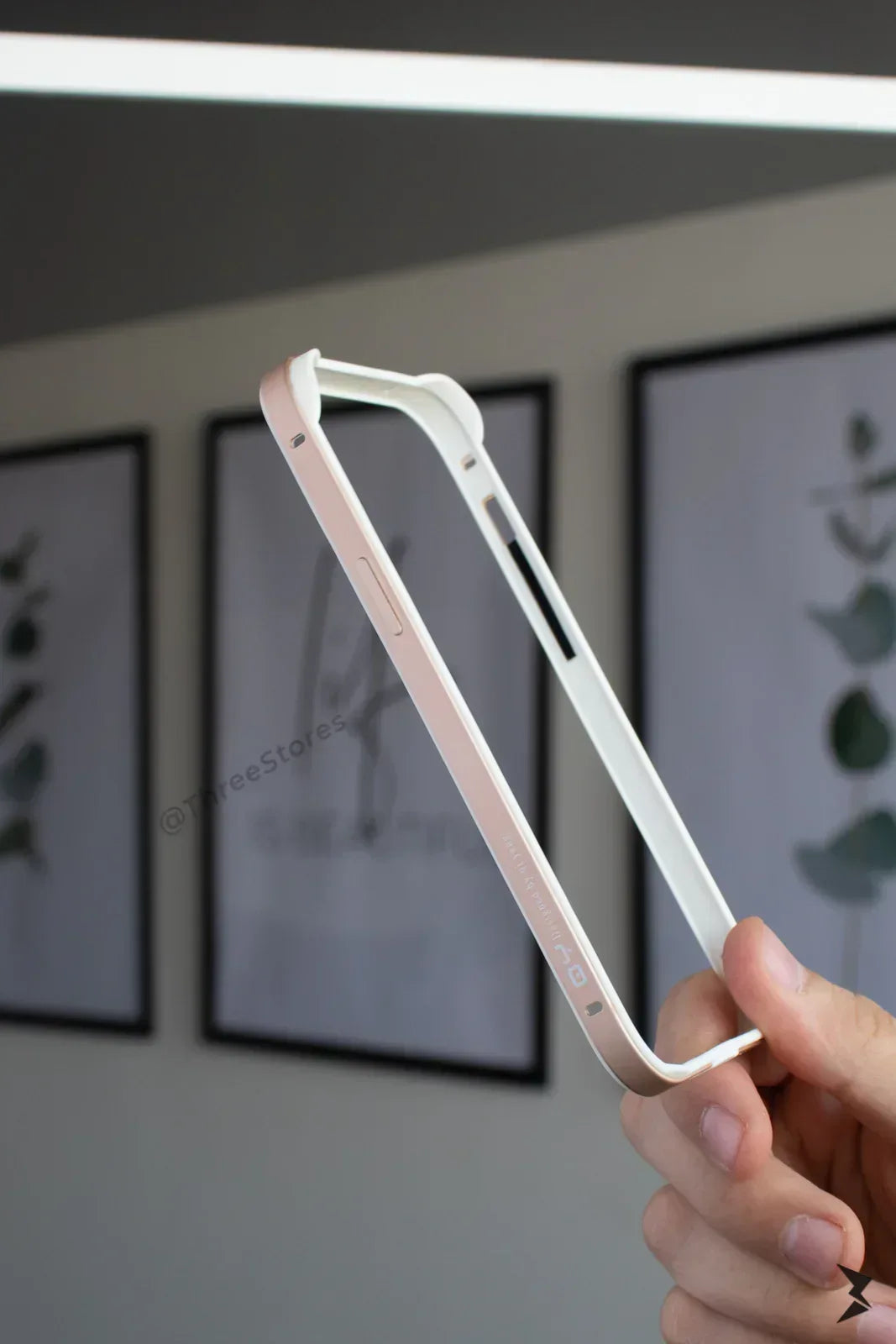 QY Yang Frame Case iPhone 13 / 13 Pro - Three