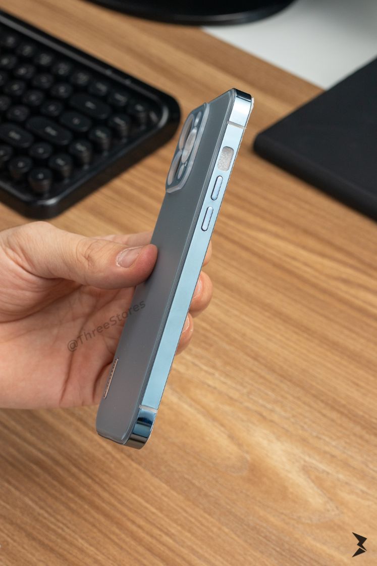 2022-05-28 Coteetci Camera Protection Case iPhone 12 pro max OUTPUT FB-4