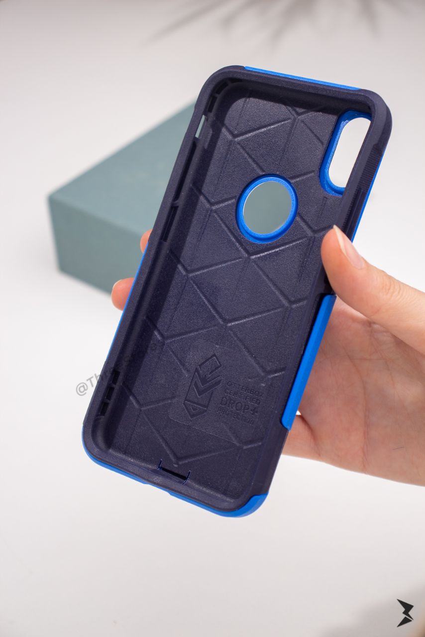 2022-05-28 Otter Silicone Protection Case iPhone OUTPUT FB-23
