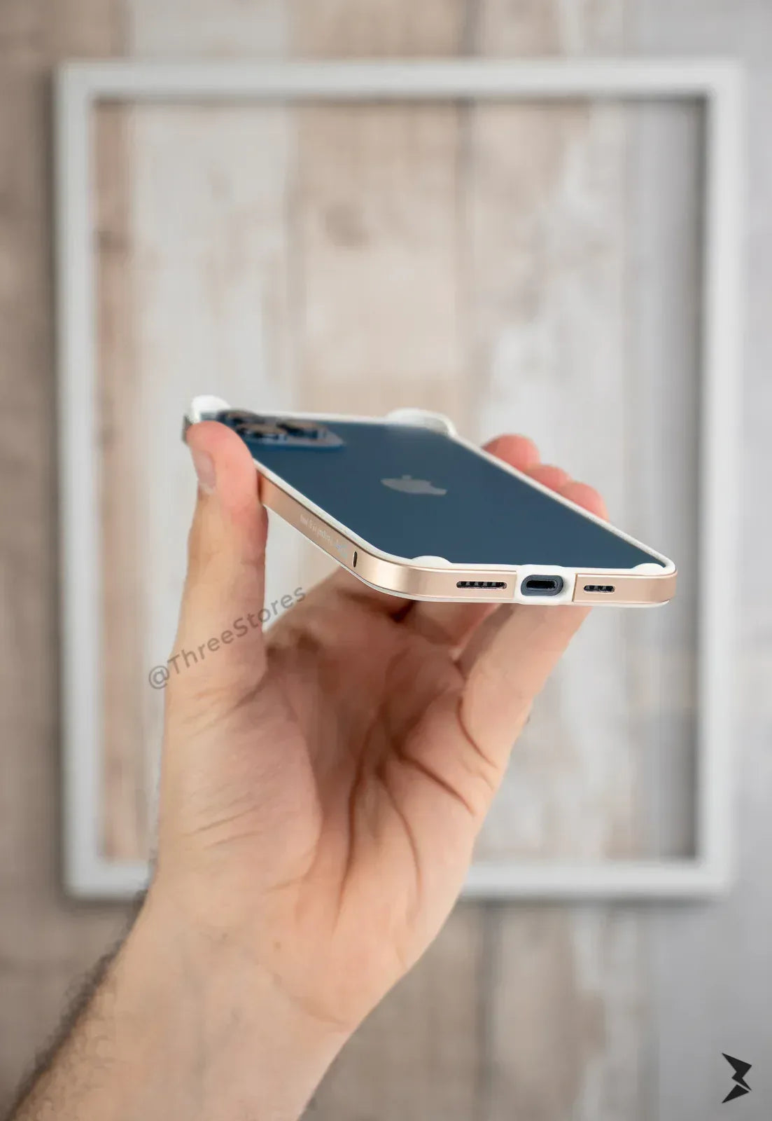 QY Yang Frame Case iPhone 13 Pro Max - Three