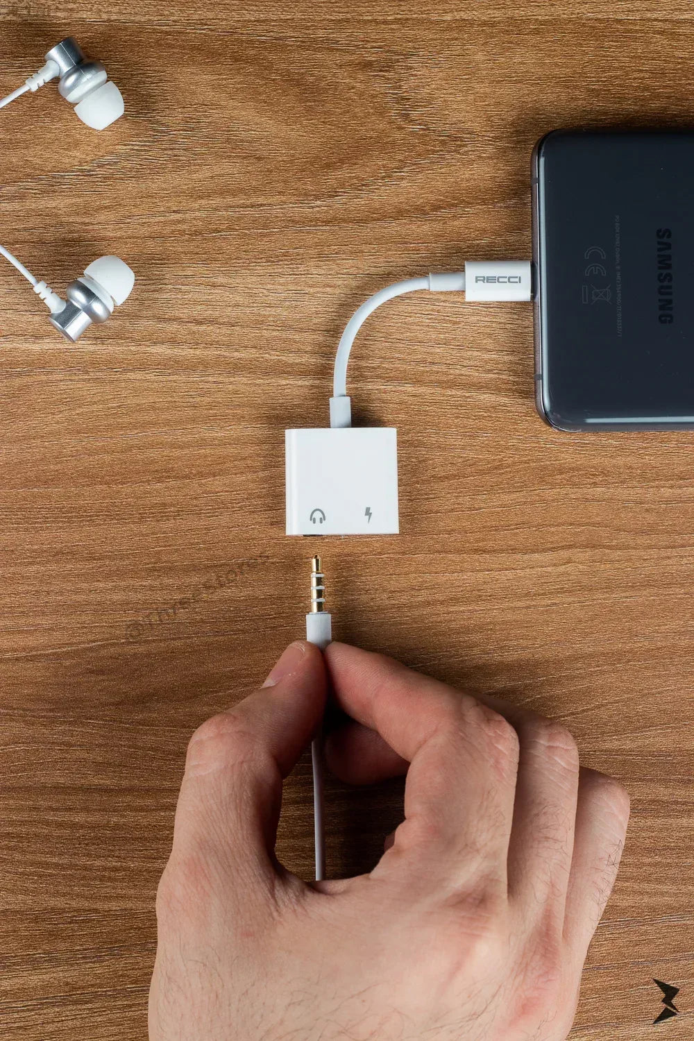 Recci Converter 2 in 1 Type-C To Type-C +3.5 RDS-A08 - Three